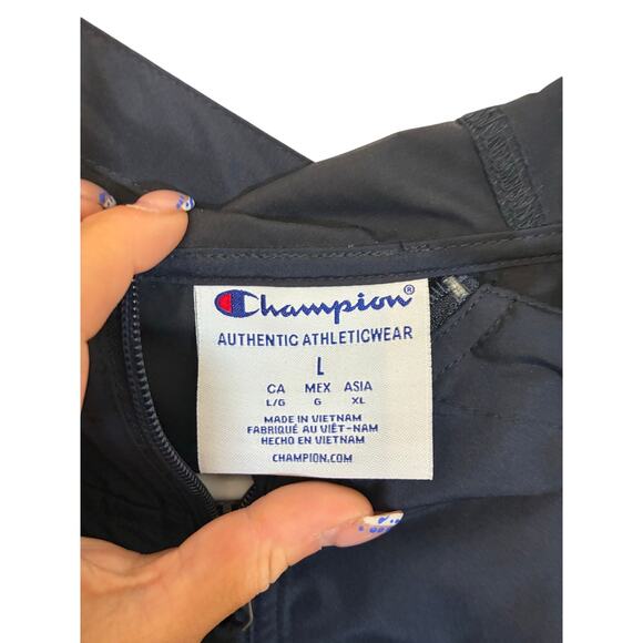 Champion Men's Stadium Packable Jacket Navy L Streetwear Sportswear Rainwear - Picture 4 of 6